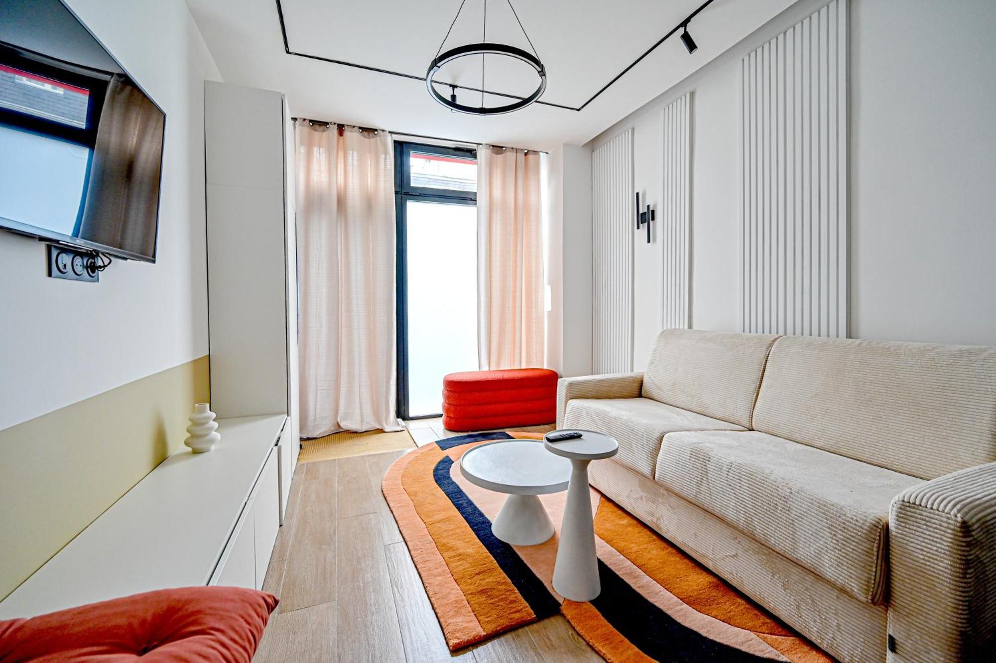 Relax In A Stylish Flat In Montmartre Apartment Paris Ngoại thất bức ảnh